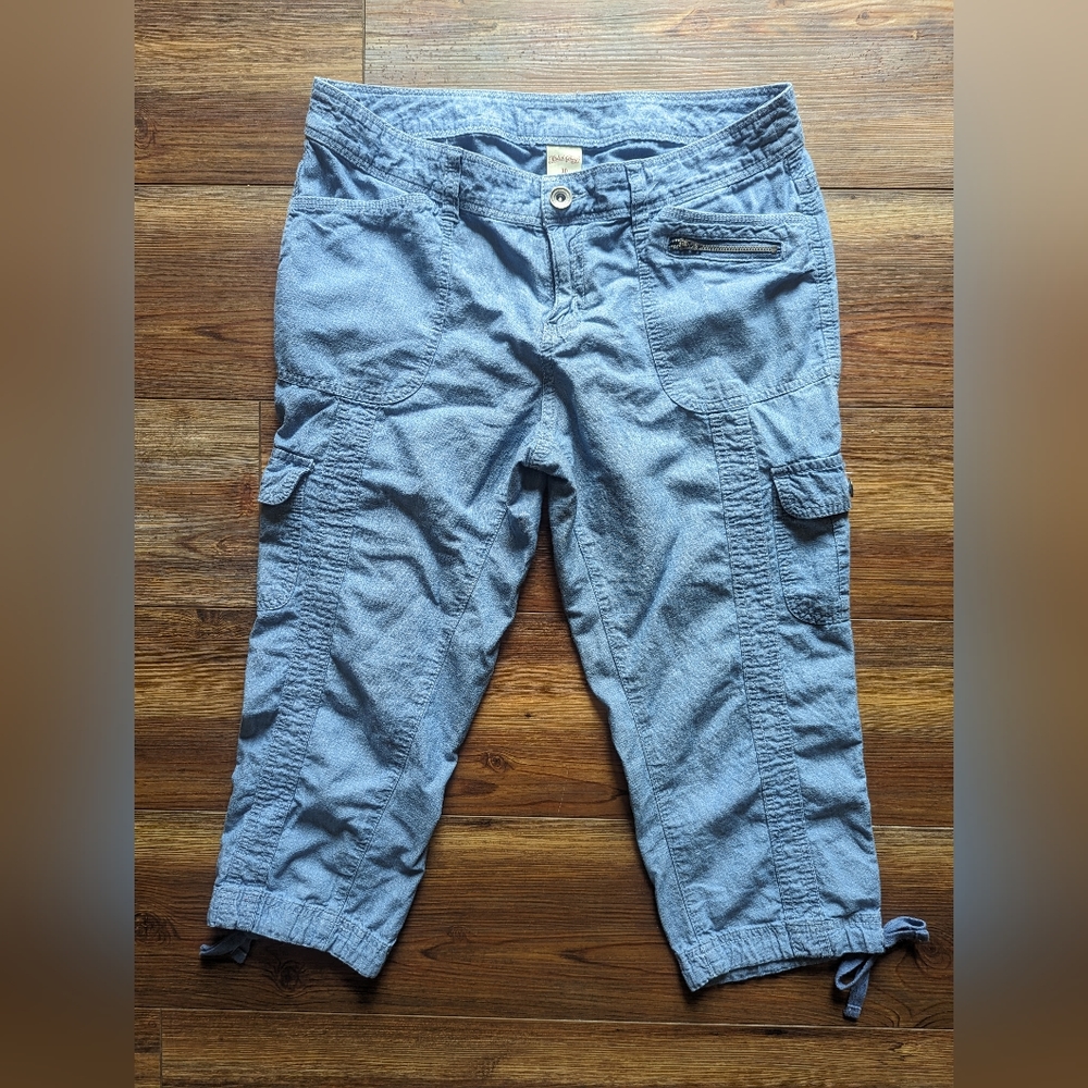 Faded Glory denim capri pants